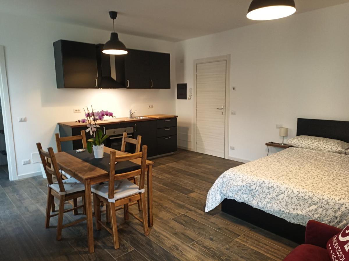 Alloggio Delizioso Domodossola Rooms Exteriér fotografie