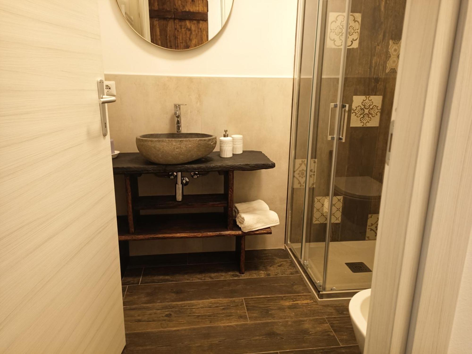 Alloggio Delizioso Domodossola Rooms Exteriér fotografie
